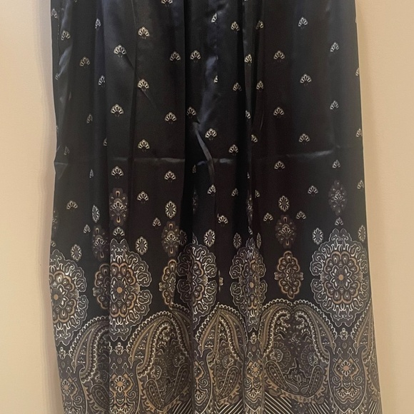 Isabella Bird Skirt - Picture 4 of 4